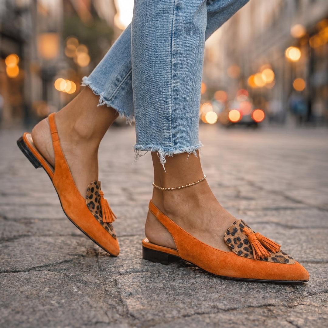 Eliza | Sandals with straps and tassels