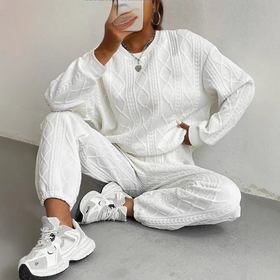 DALI™ - Comfy Long Sleeve Sweatshirt and Sweatpants Set